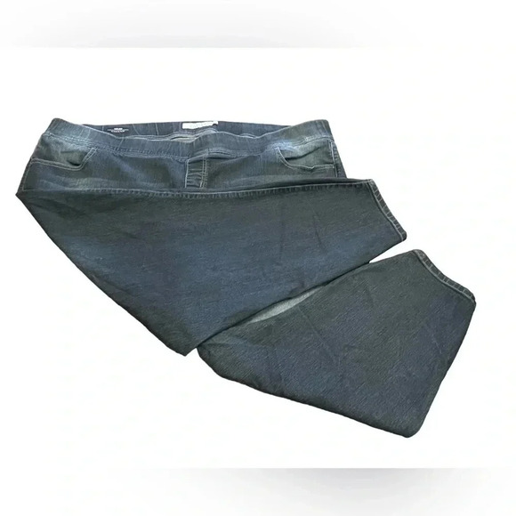 Torrid Denim Lean Jean  Size 5 - Picture 4 of 7